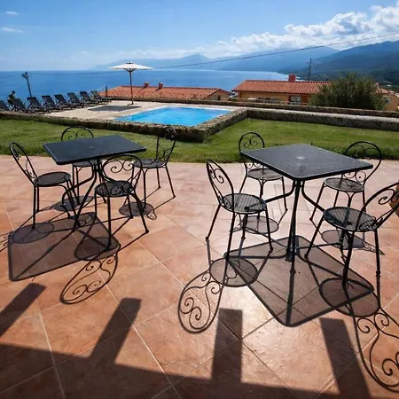 Hotell Hotiday
