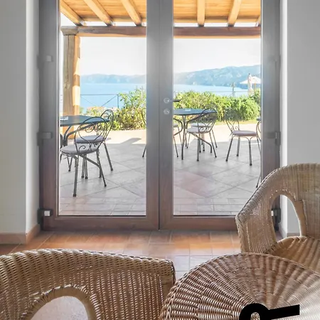 Hotell Hotiday Cala Gonone